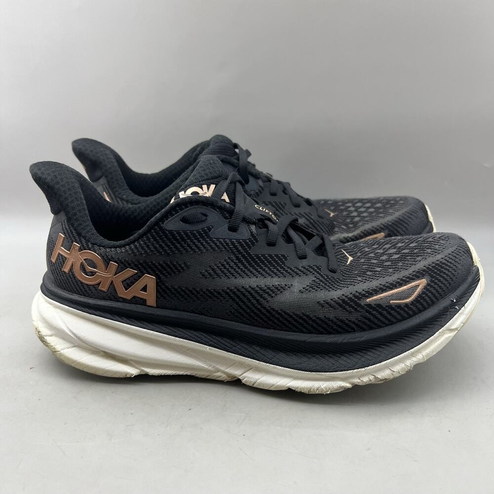 Hoka One One Clifton 9 Running Shoes Women Size 10.5 B Black Comfort Sneakers